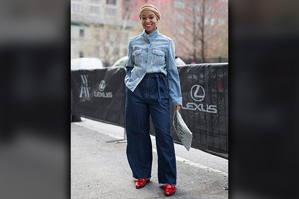 Mismatched Jeans on Jeans Outfit