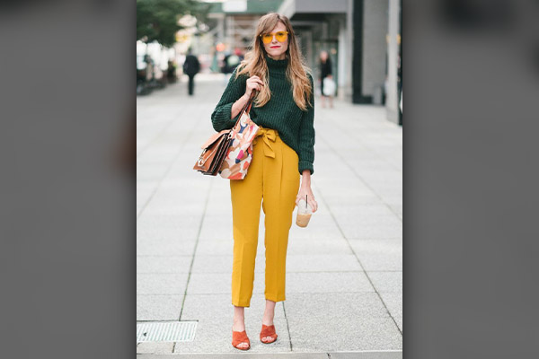 Mustard colored 2025 pants outfit