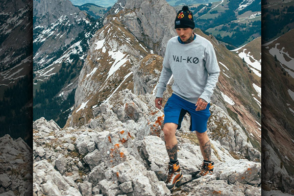 What to Wear Hiking In Spring