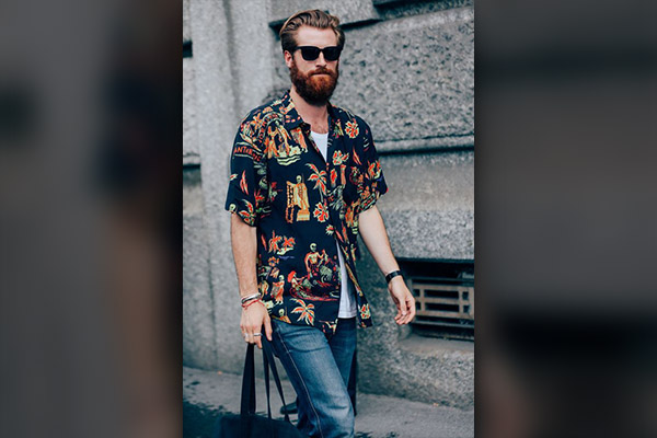 How to style Hawaiian shirts for men? – Bermies