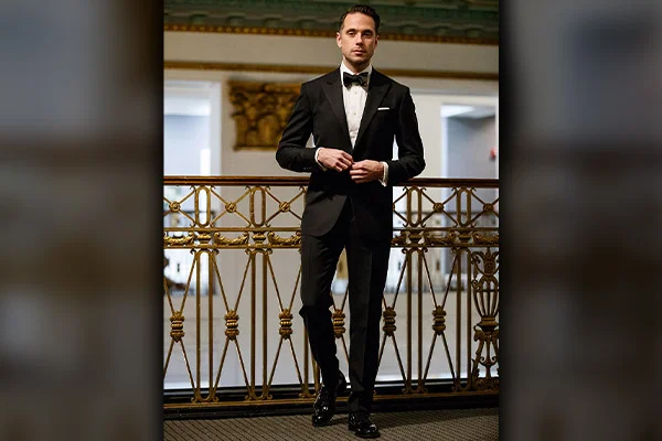 Black Tie