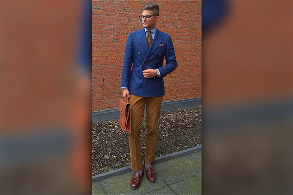 What Colour Shoes To Wear With Dark Brown Trousers