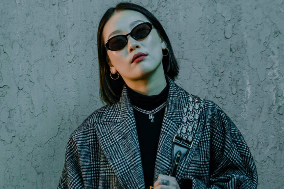 20+ Affordable Grunge Fashion Brands For An Edgy, 90's Look