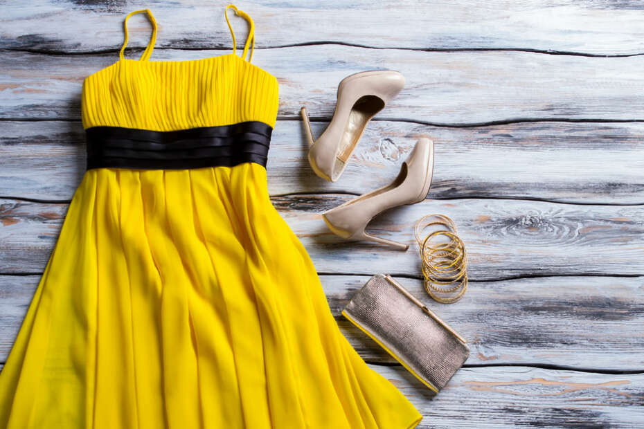 what color shoes with yellow dress