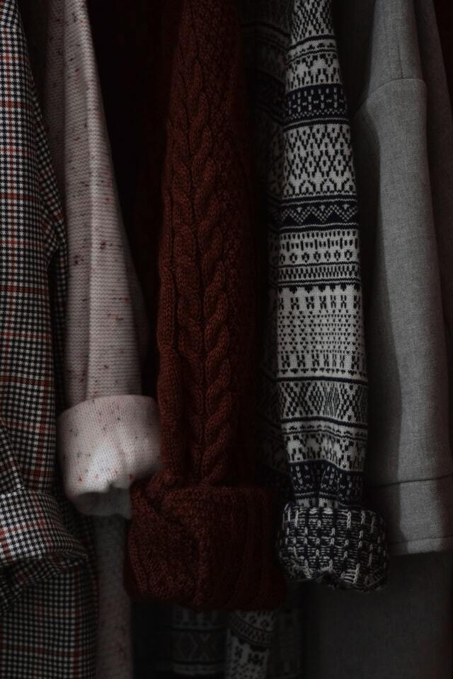 sweaters and jackets for winter capsule wardrobe