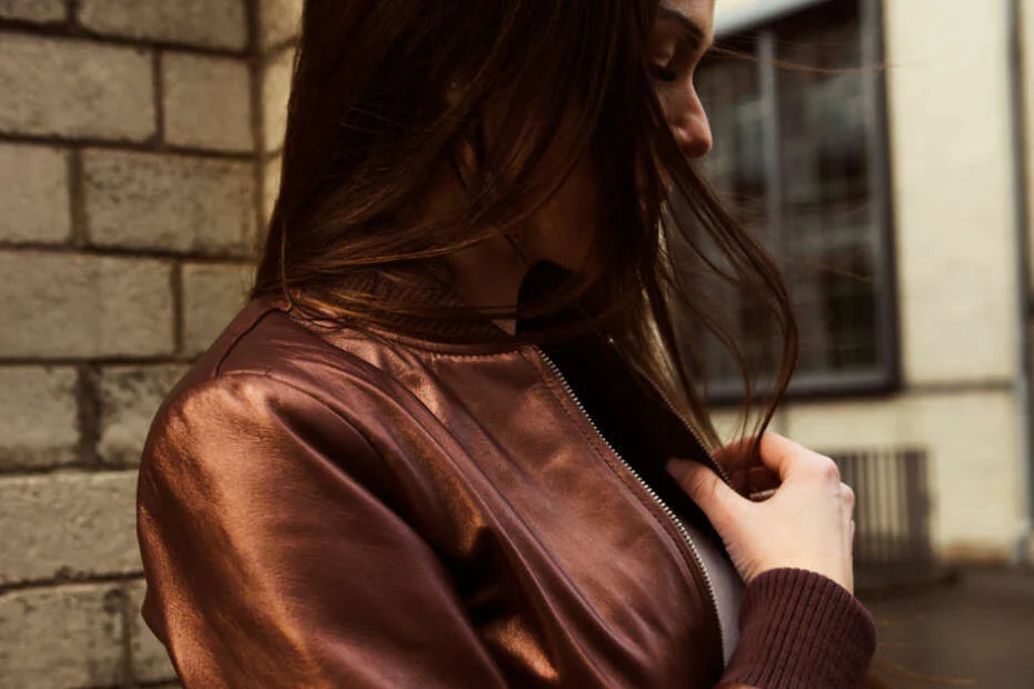 leather bomber jacket outfit