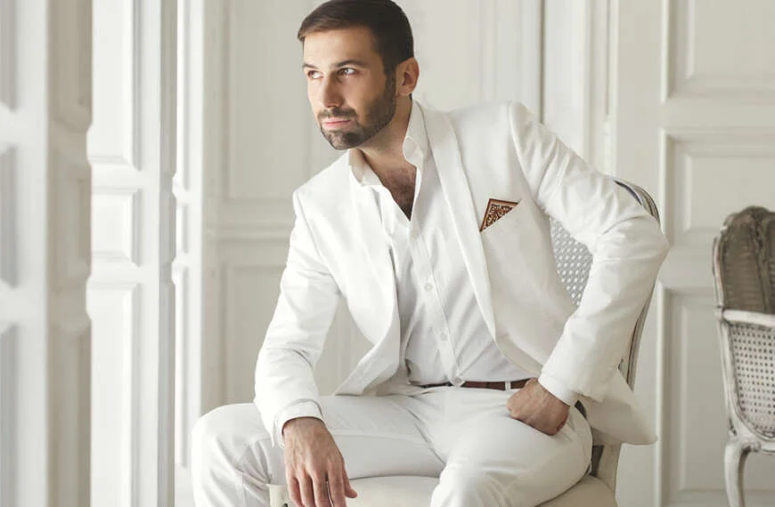 How To Wear A White Blazer