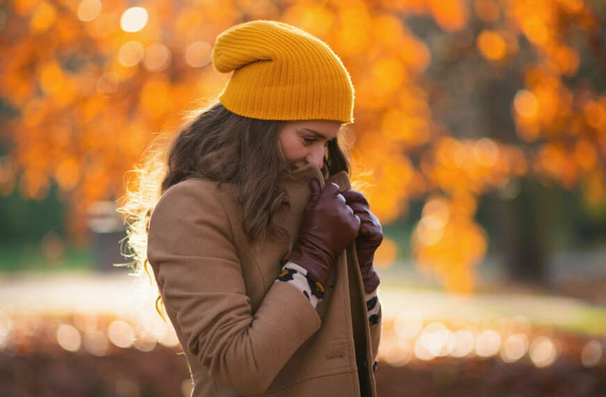 casual camel coat outfit