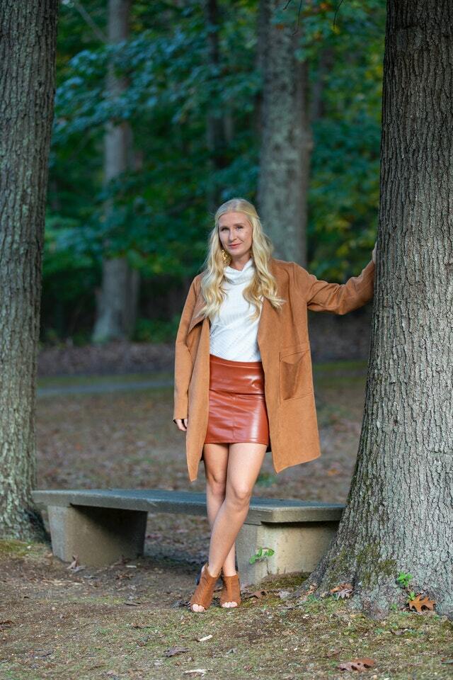 winter leather skirt look