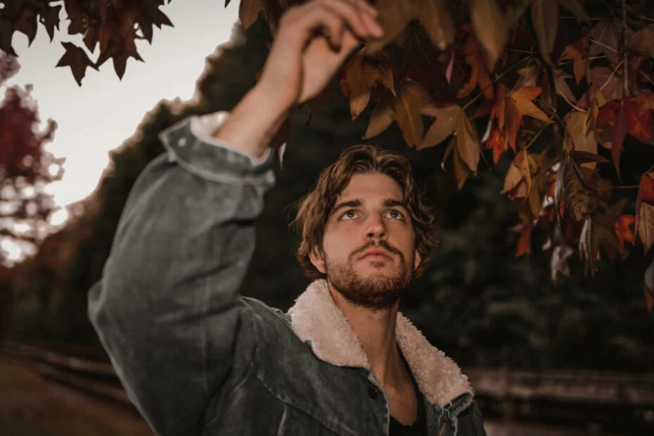 men's essential clothing