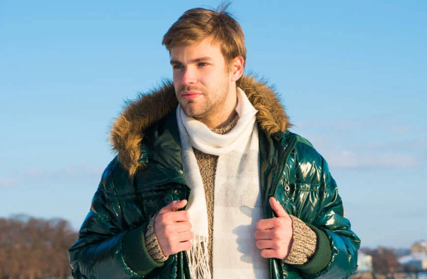 how to style windbreaker