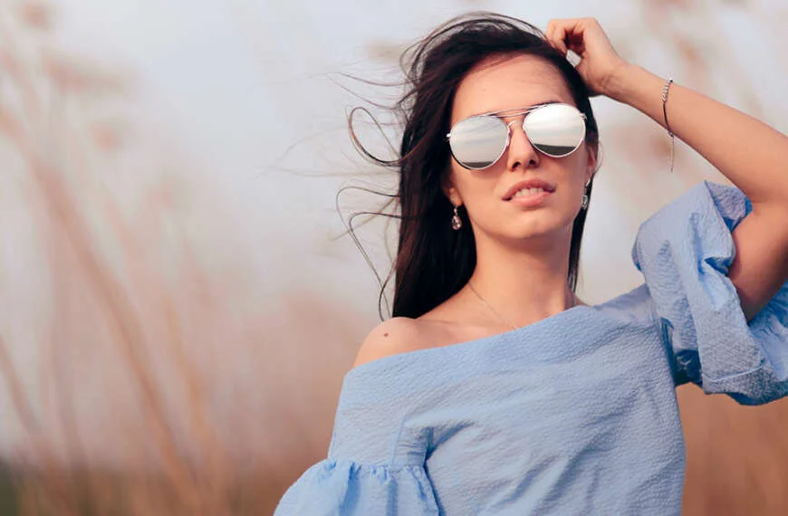 one shoulder top outfits