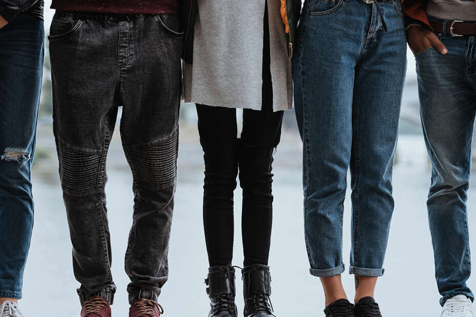 how should jeans fit