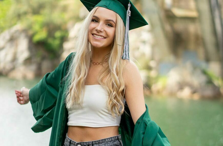 Our Favorite Graduation Outfits for Women – Spring & Fall Grads!