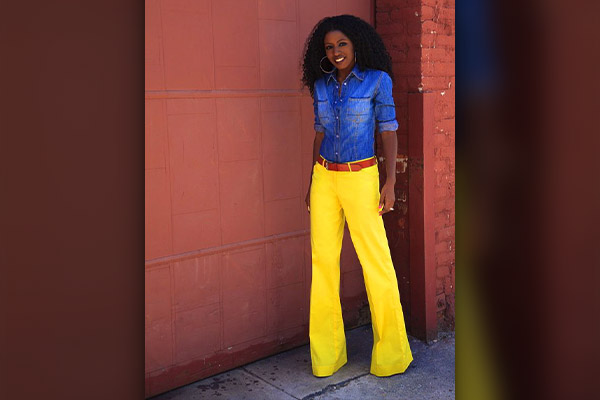 How to Wear a Trendy Yellow Pants Outfit in 2024?