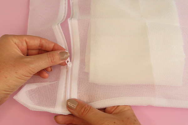 Benefits of Mesh Fabric