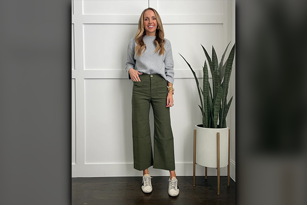 Casual Green Pants Outfit  