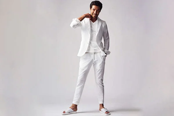 All white hot sale casual suit