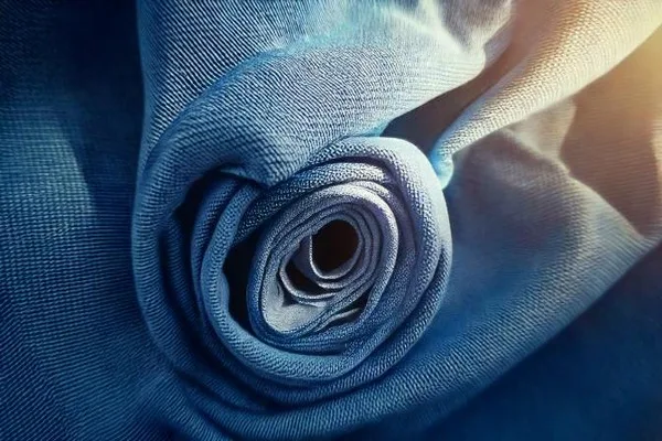 What Does Polyester Feel Like?