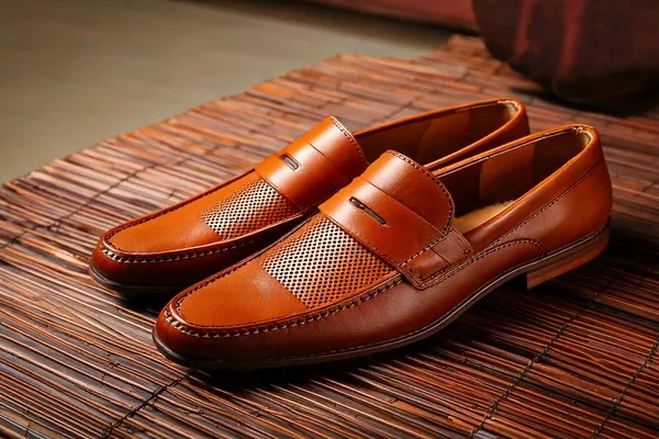 Why Fit Matters — The Importance of Fitted Loafers
