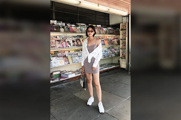 What Shoes to Wear with Dresses besides Heels?