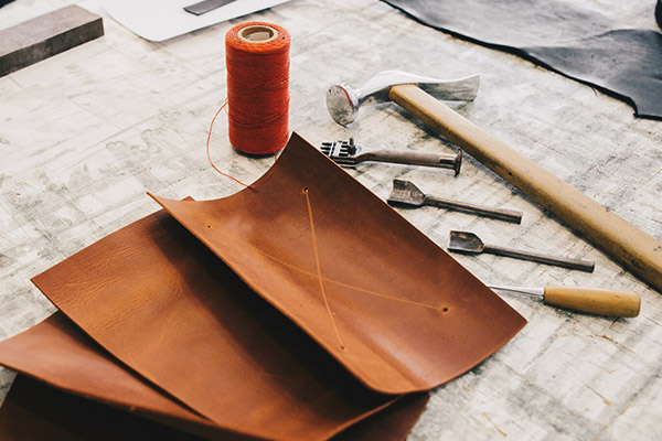 How Split Leather is Made: The Process and Techniques