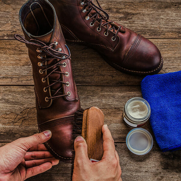 how to clean leather boots