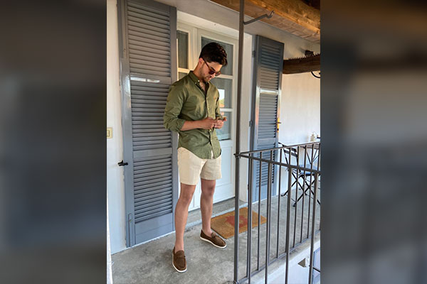 How to Wear Loafers with Shorts