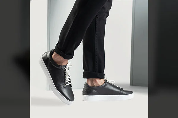 1. Men’s Sneakers With Jeans