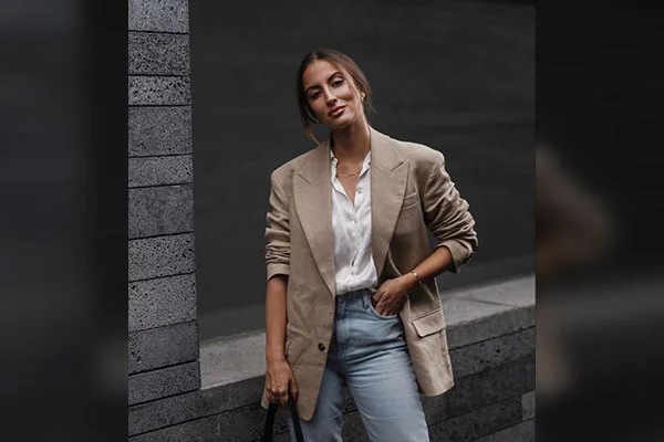 Conquer The Boss Girl Fashion With An Oversized Blazer Outfit