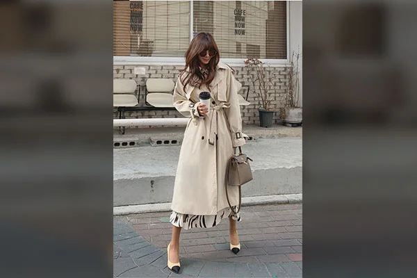 Trench Coat Outfit for A Party